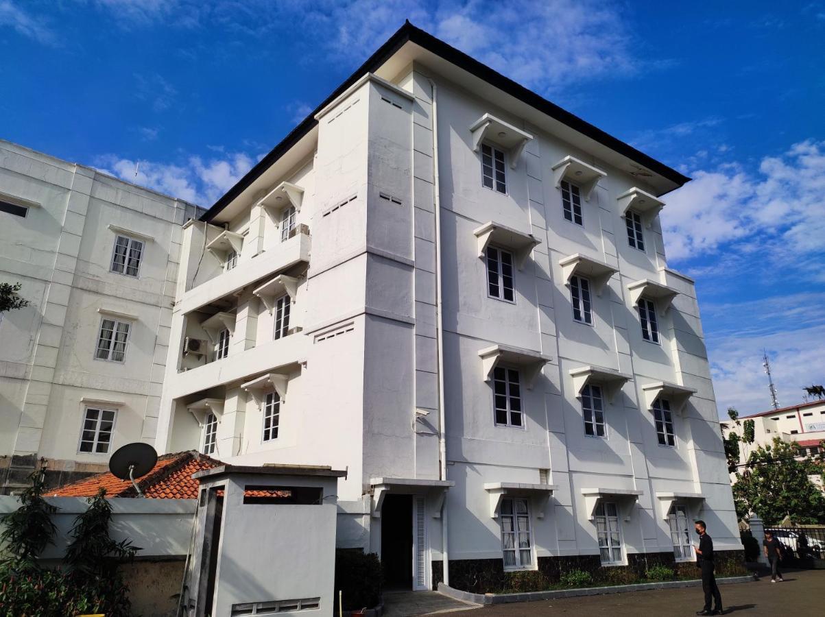 Le Semar Hotel Karawaci Dahung Exterior foto